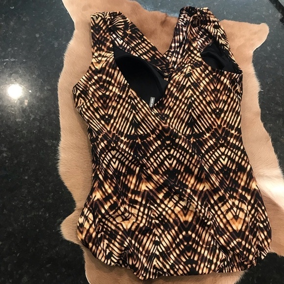 Lands End Slender Surplice skirted swim new 16W - Picture 5 of 9